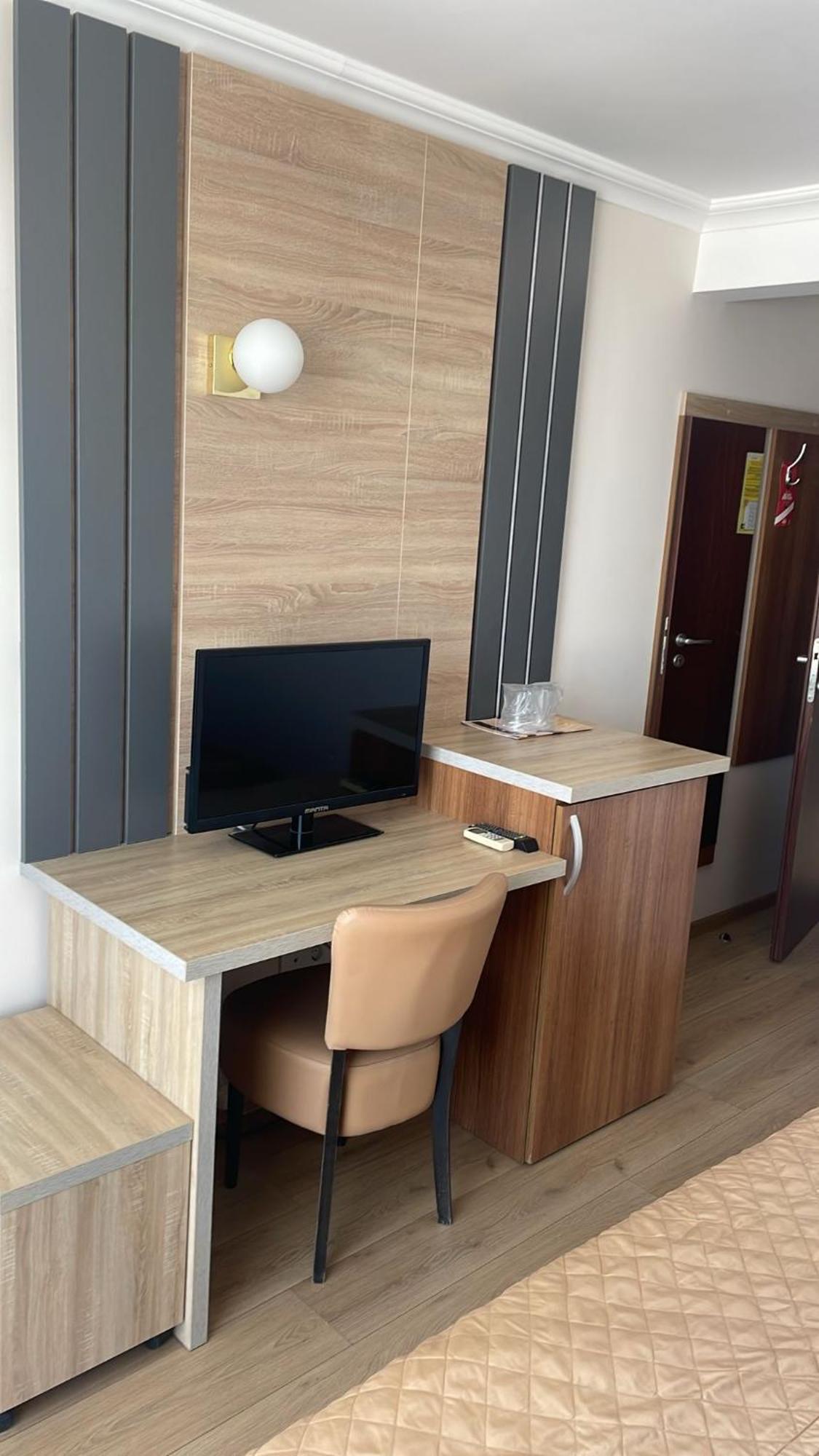 Hotel Astoria Patria 3*