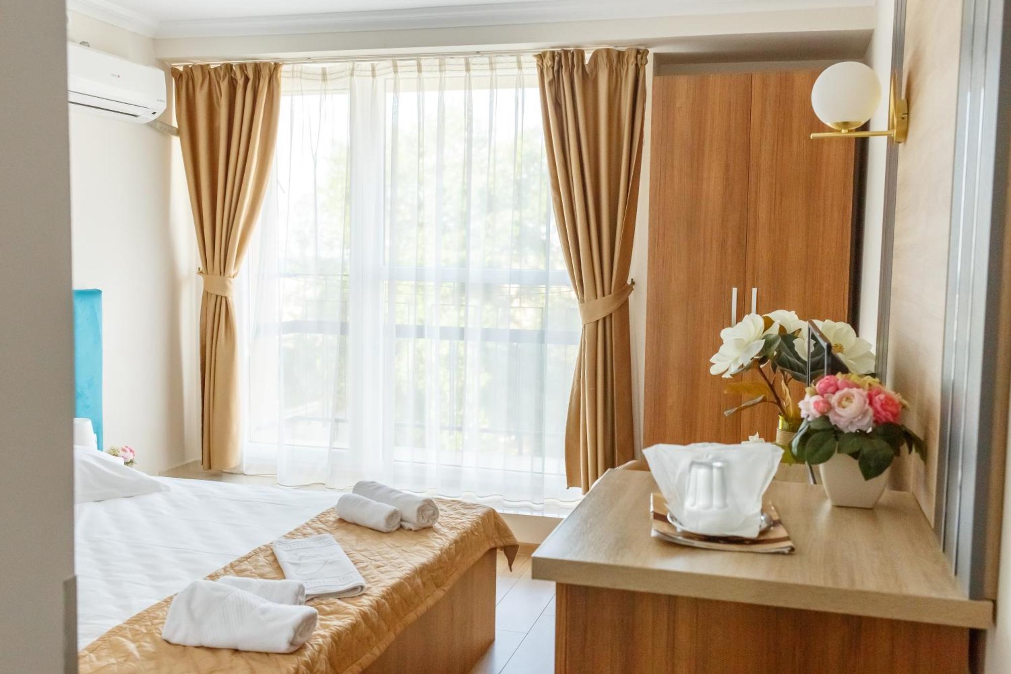 Hotel Astoria Patria 3*